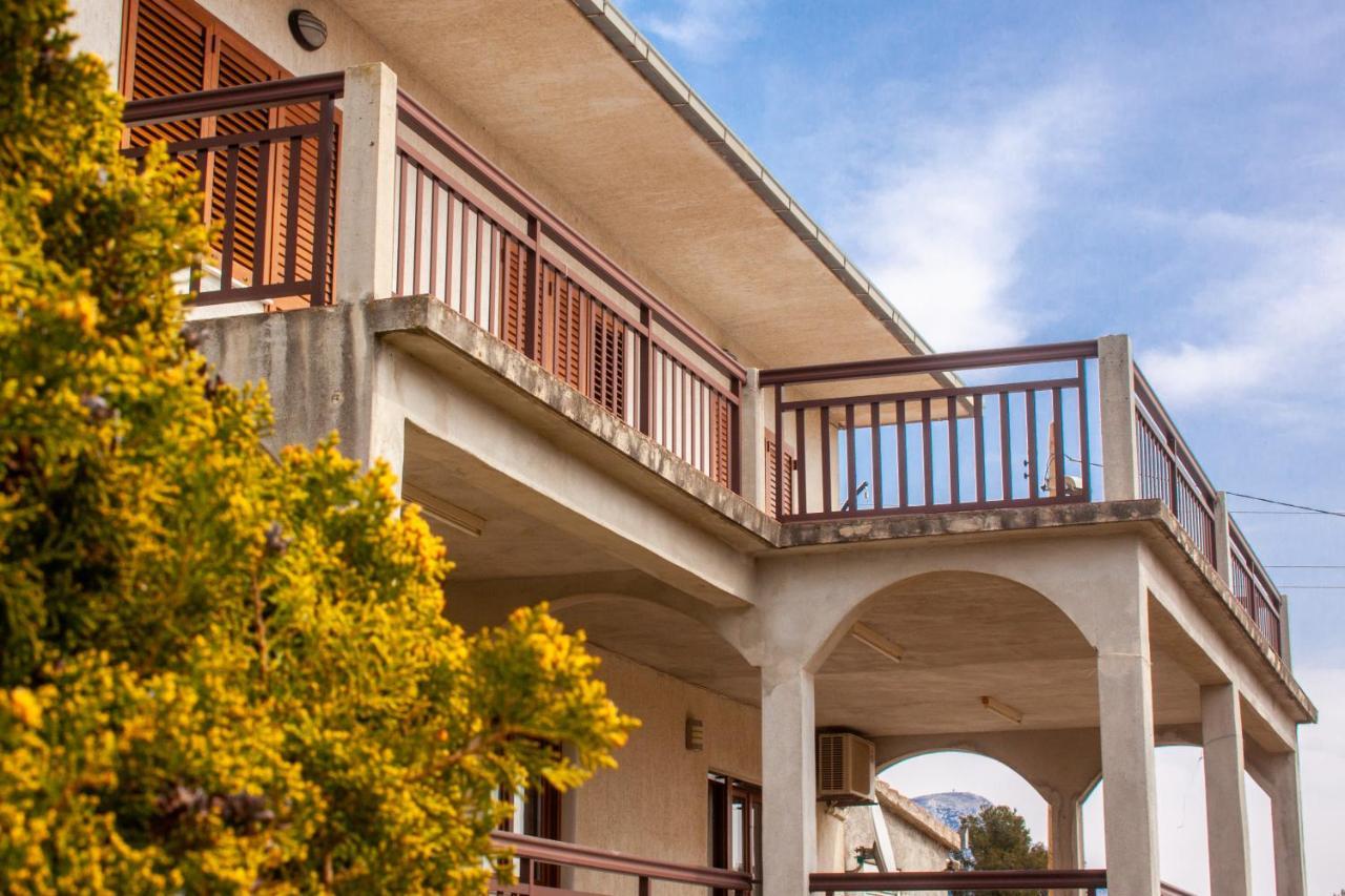 Apartment Juric Kaštel Novi Εξωτερικό φωτογραφία