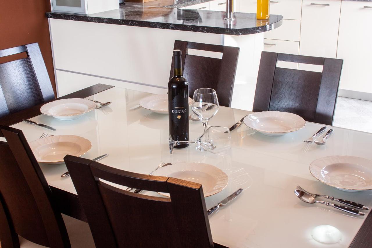 Apartment Juric Kaštel Novi Εξωτερικό φωτογραφία